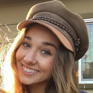 Meet your Posher, Lindsey